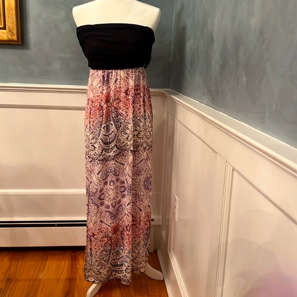 Design Lab tube top gown with paisley pattern size medium. - Picture 7 of 7